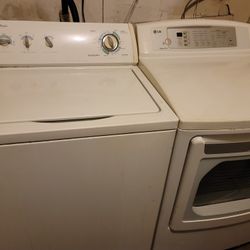 Great Working Washer Dryer Set For Sale