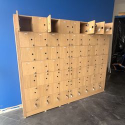 Custom Lockers 