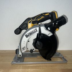 20V MAX Cordless Brushless 6-1/2 in. Sidewinder Style Circular Saw ‼️Tool Only‼️NO BATTERY - NO CHARGER