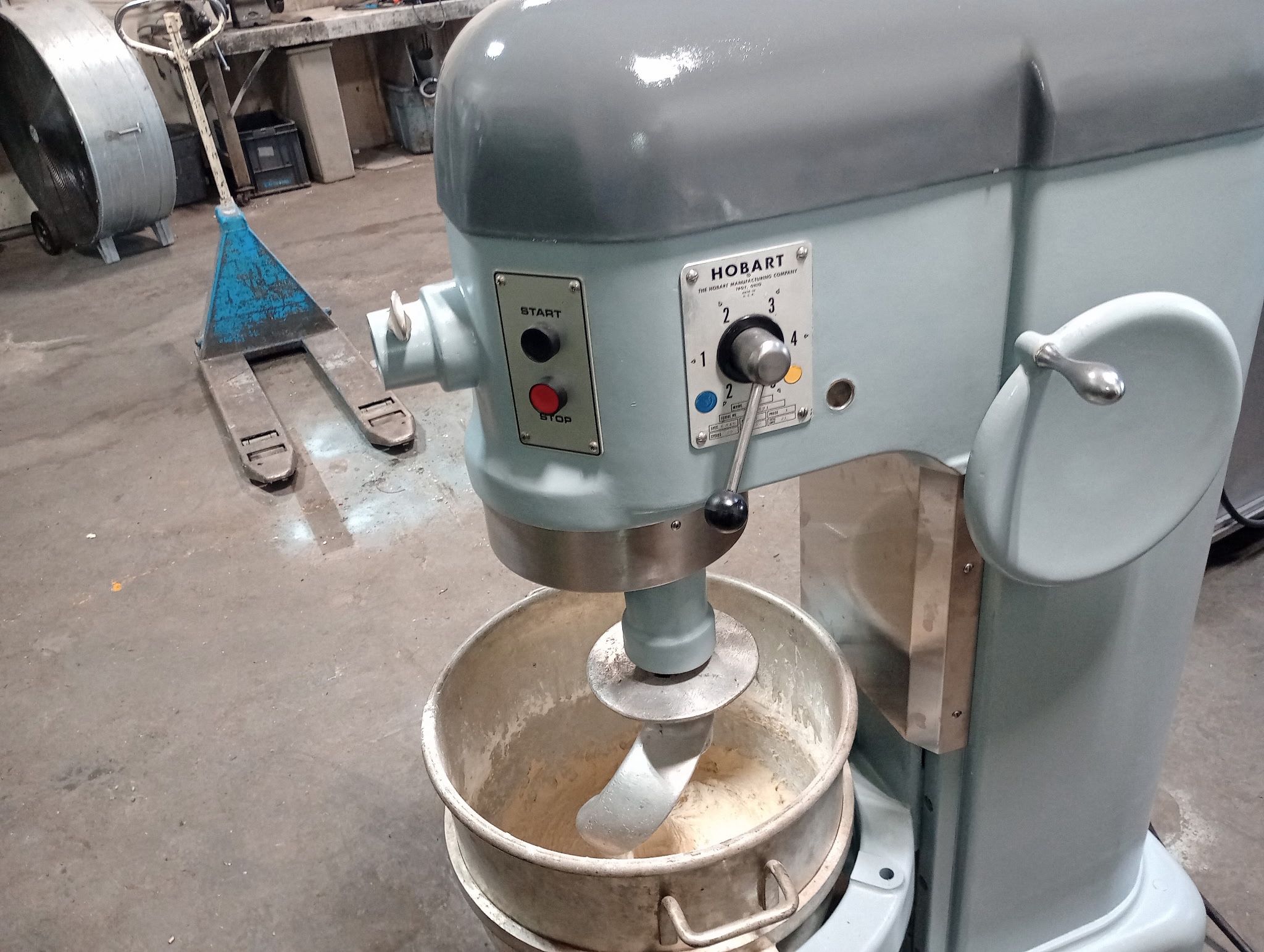 Mixer For Your Bakery 60 Qt 1 Phase Comes With New Hook And Bowls 