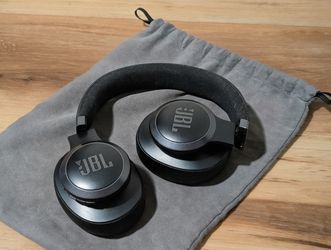 JBL Live 770NC Noise Cancelling Wireless Over-Ear Headphones
