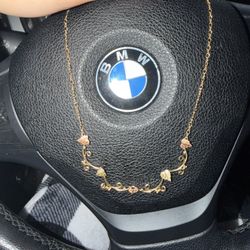 Black hills gold leaf necklace 