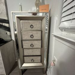 MIRRORED Modern night Stand & Chest