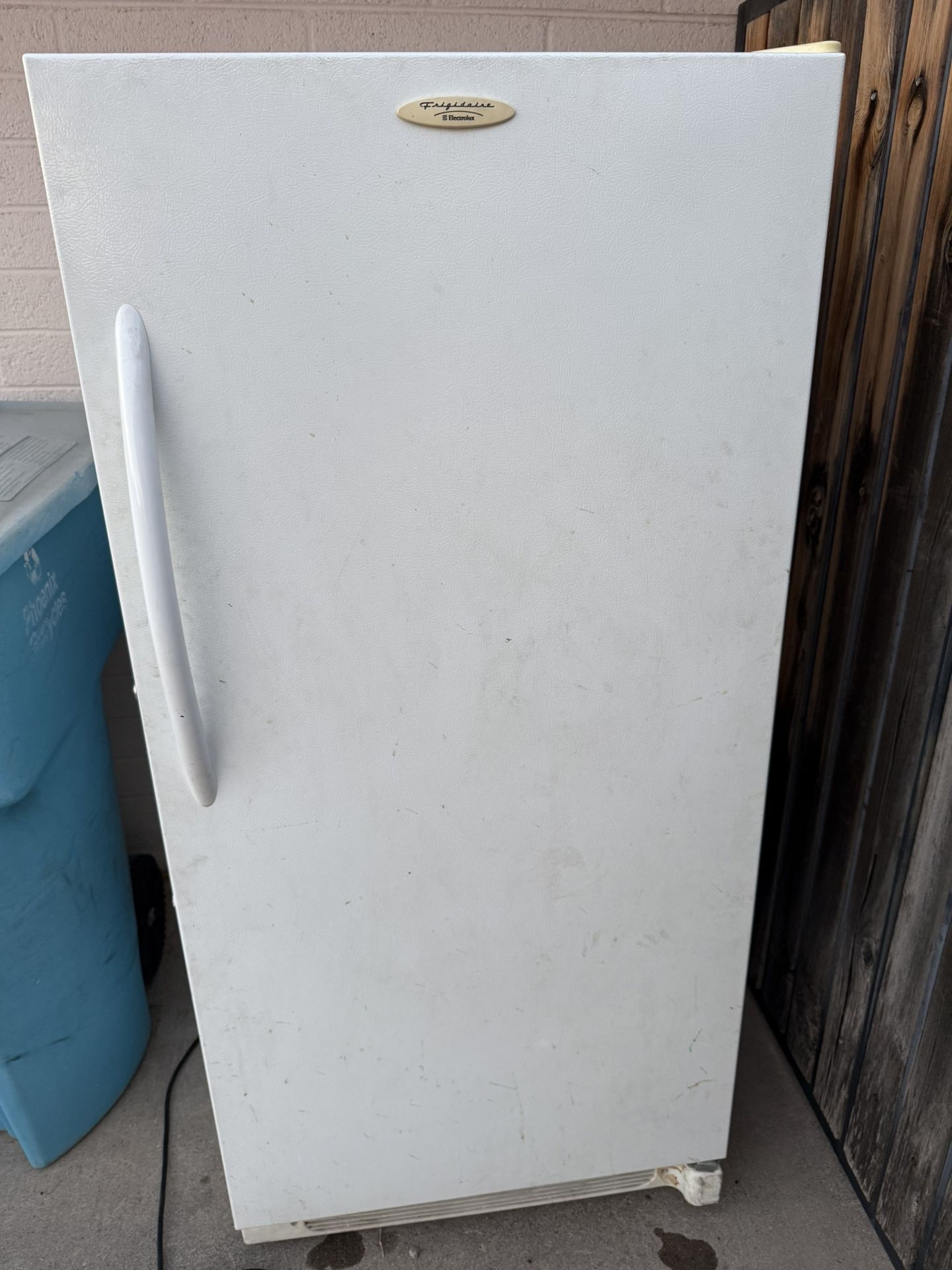 Upright Freezer 