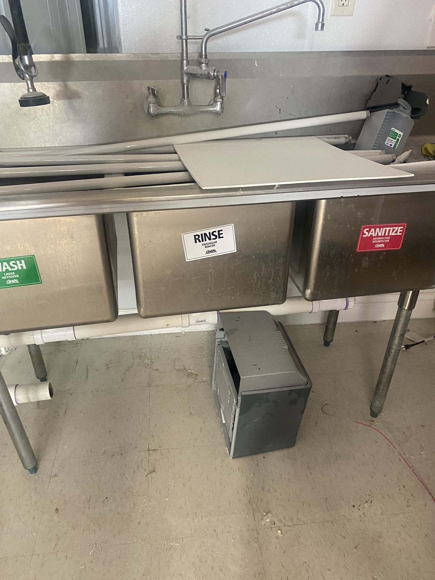 Commercial Sink