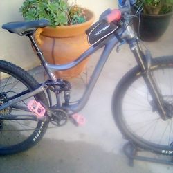 Great Bike !! 😁😁 Great Deal!!👋👋👋