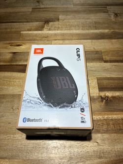 JBL Clip 5 Portable Bluetooth Speaker