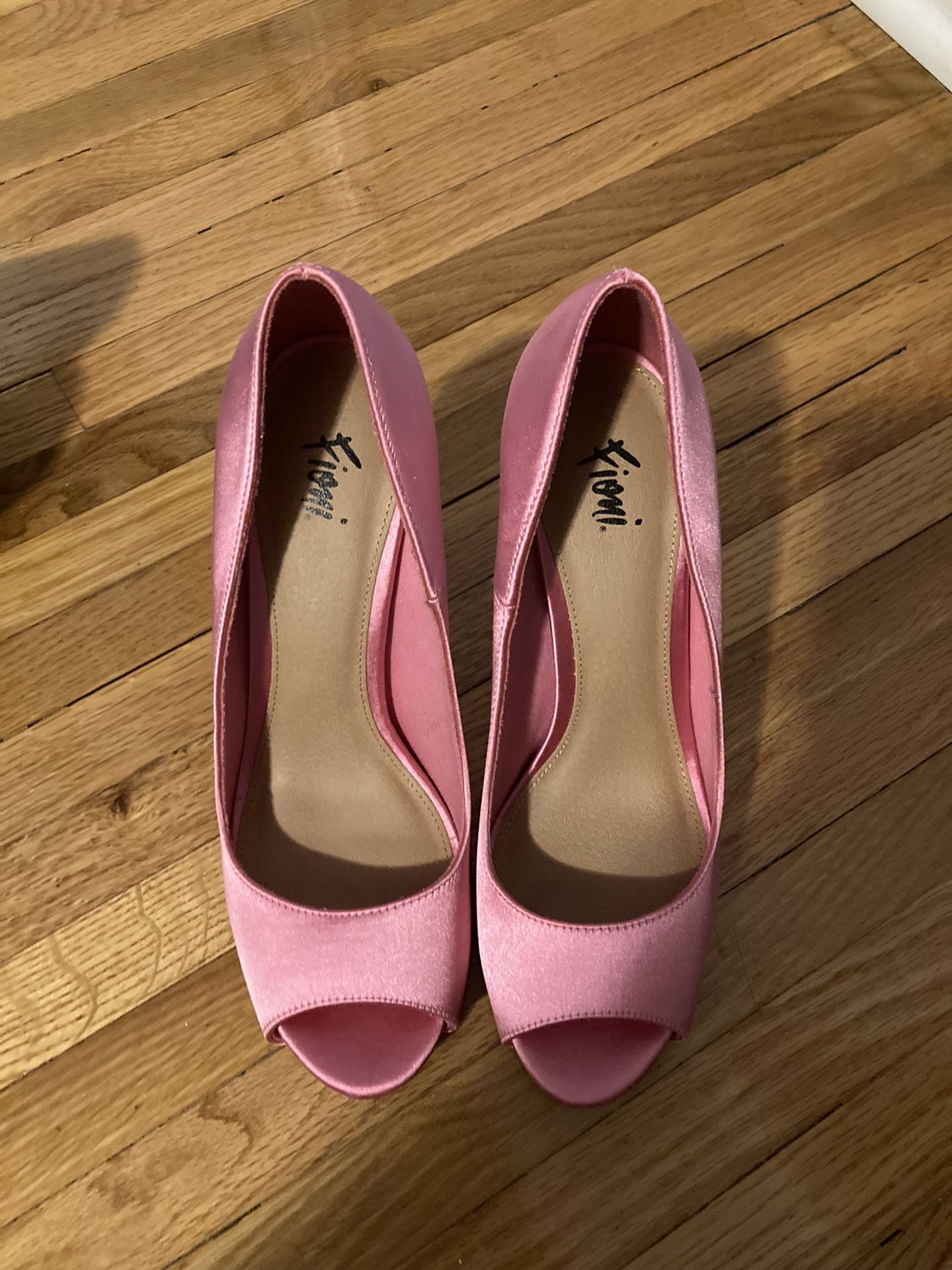 Pink Heels Size 8