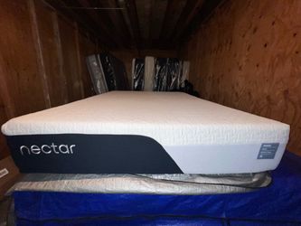 Nectar Classic Memory Foam Queen Mattress