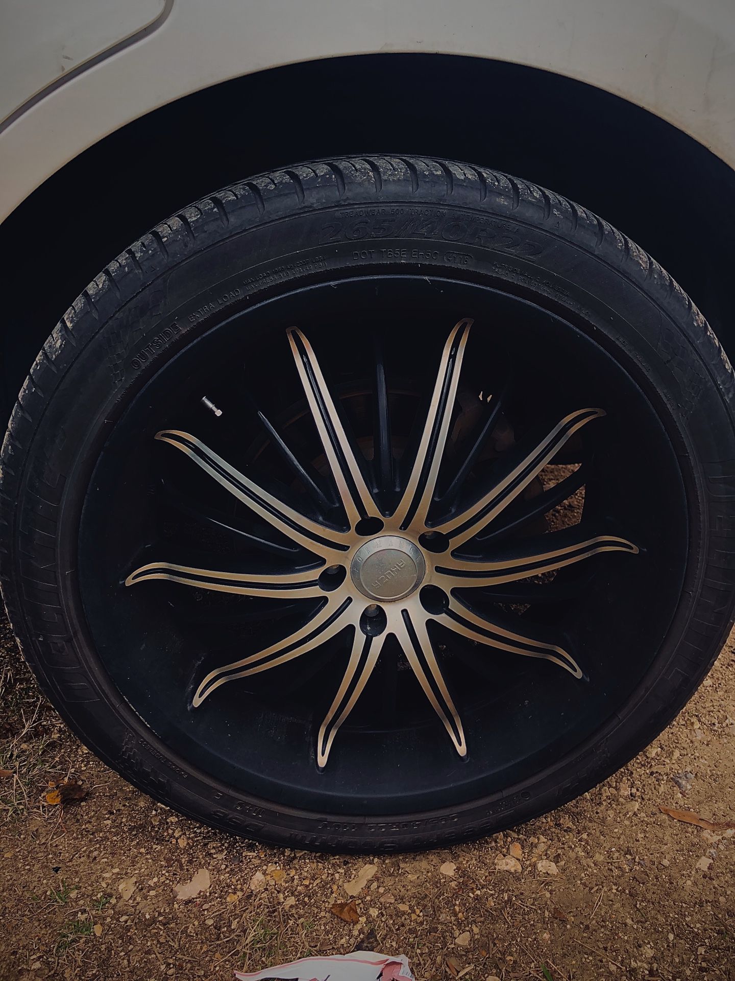 22 inch Black Akuza Rims with delinte tires 265 40r22
