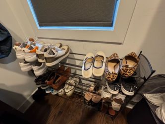 Four-tier shoe rack - expandable / collapsible