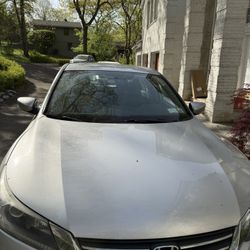 2015 Honda Accord LX Silver Single Owner 180K Miles  - Runs Great!
