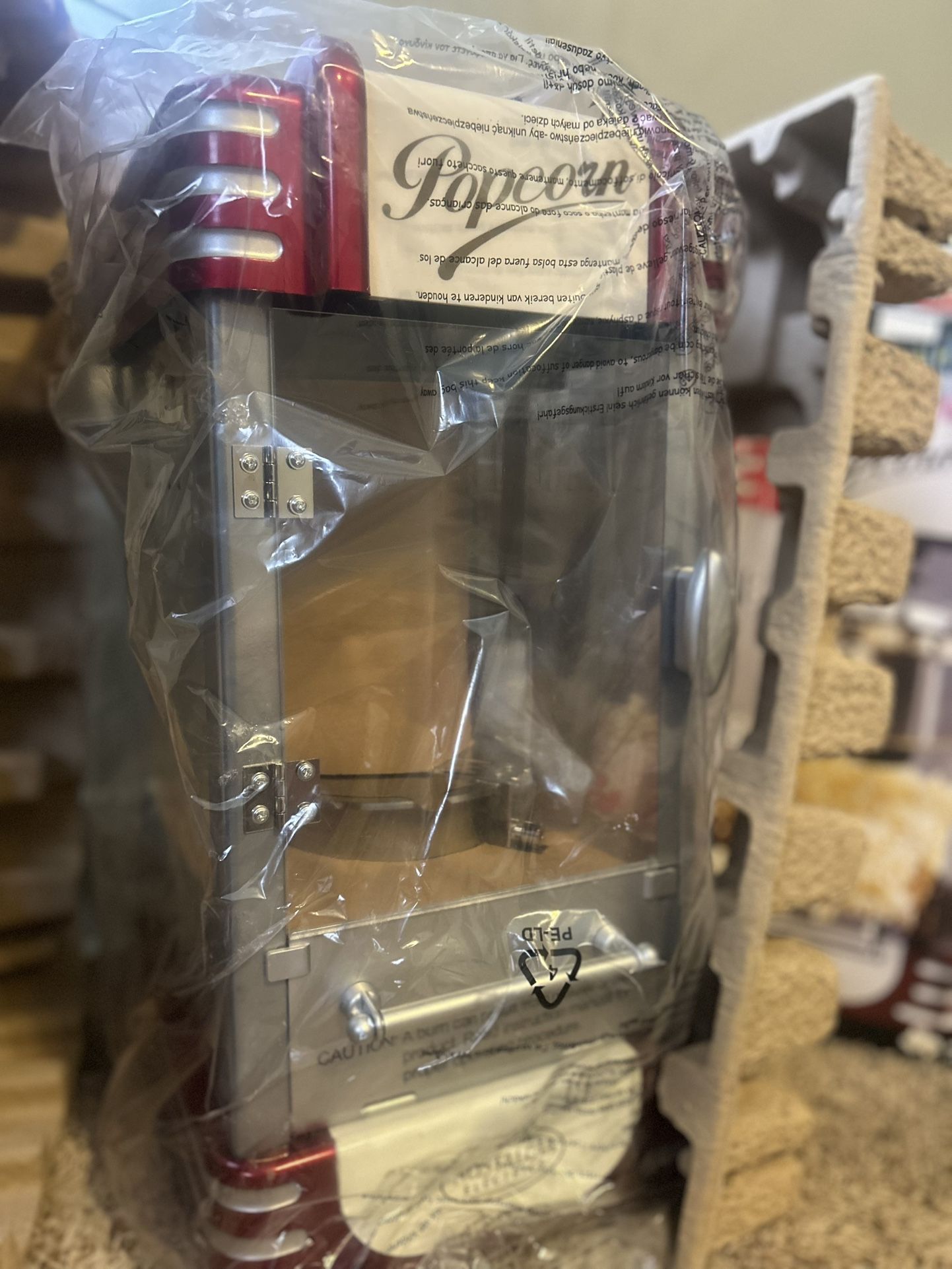 Brand New Retro Kettle Popcorn popper/machine
