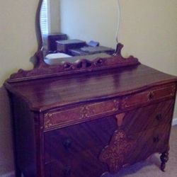 Antique Dresser Set