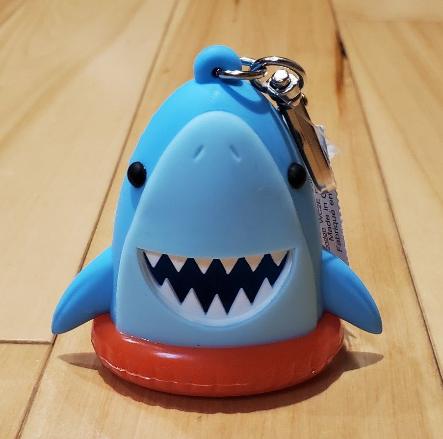 NEW Bath & Body Works Shark Pocketbac Hand Sanitizer Holder