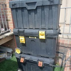 Stanely Wheeled Toolboxes And Storage Container