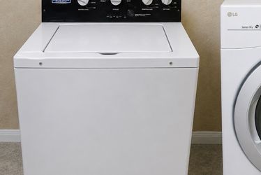 Maytag Commercial Top Load Washer
