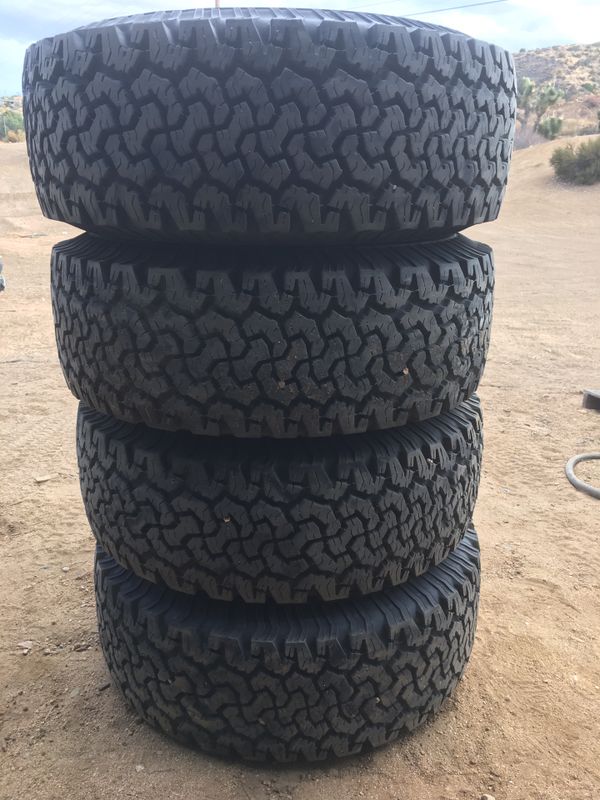 Jeep Wrangler TJ YJ Tires and wheels 32x11.515 for Sale in Phelan, CA