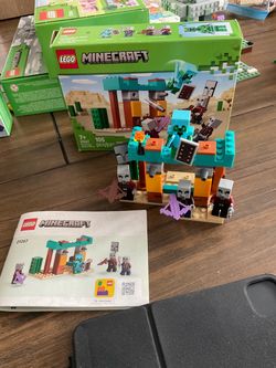 LEGO Minecraft The Illager Desert Patrol 21267