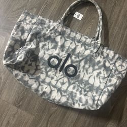 Alo Bag