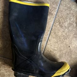 Heavy Duty Rain Boots