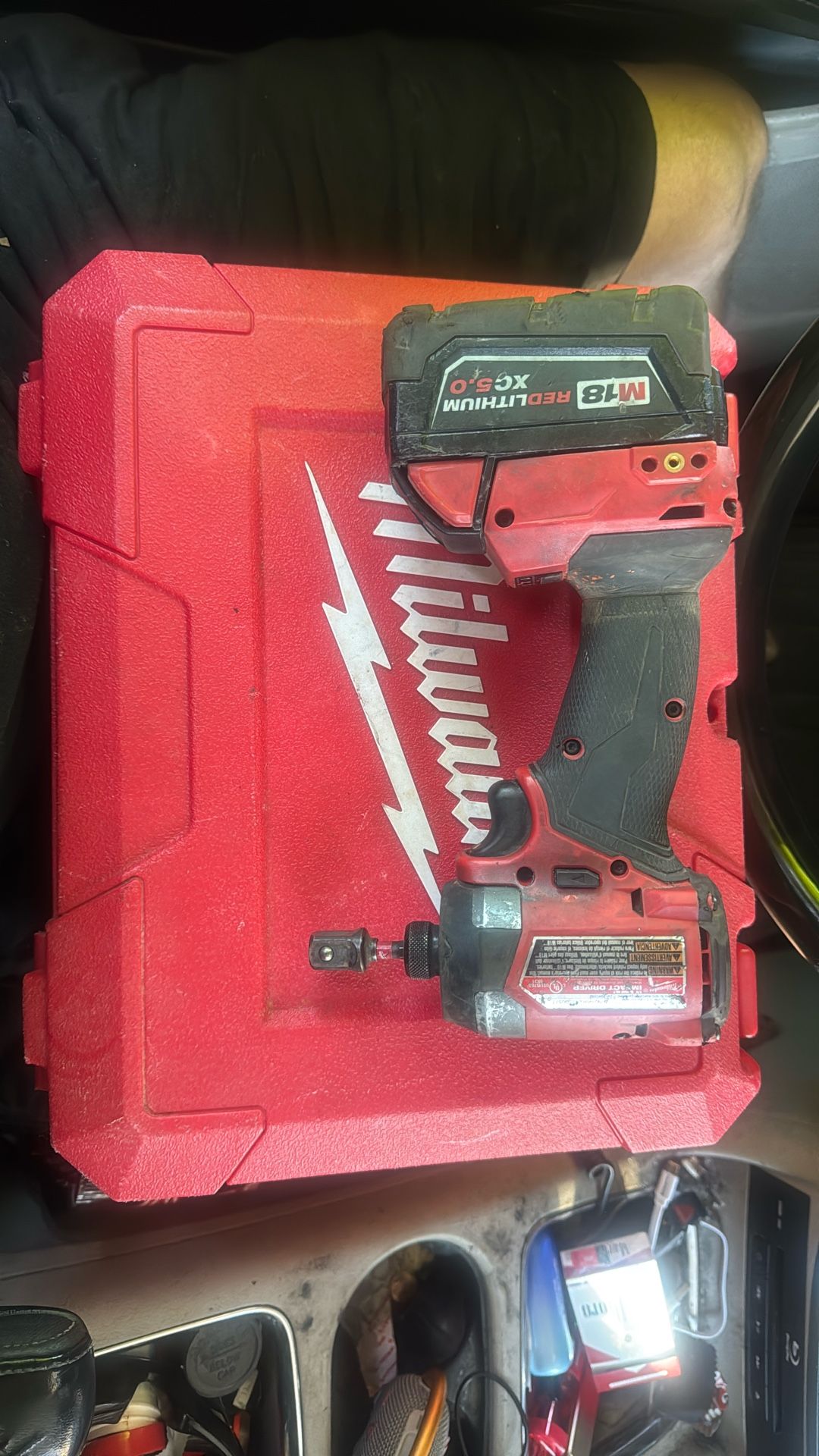 Milwaukee 1/4 Impact Driver With M18 Red Lithium Xc 5.0 Battery and Charger