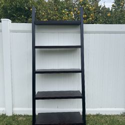 Floating Shelves / Standing Bookcase