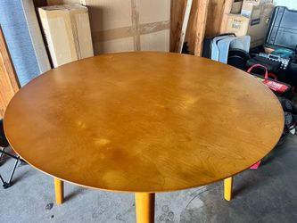 Dining table set