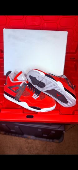 Jordan 4 toro bravo size 13mens for pick up $330
