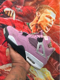 Jordan 4 Size 9.5