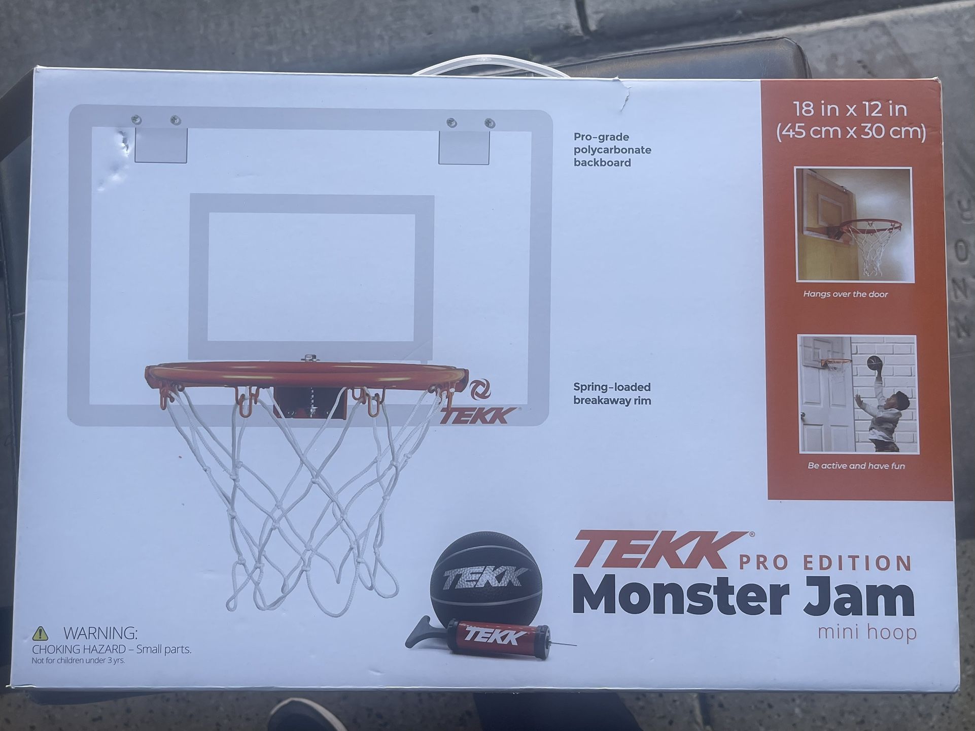 New Basketball Door Hoop $10 