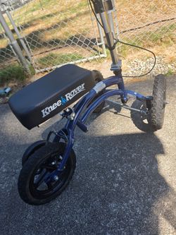 Knee rover knee support scooter