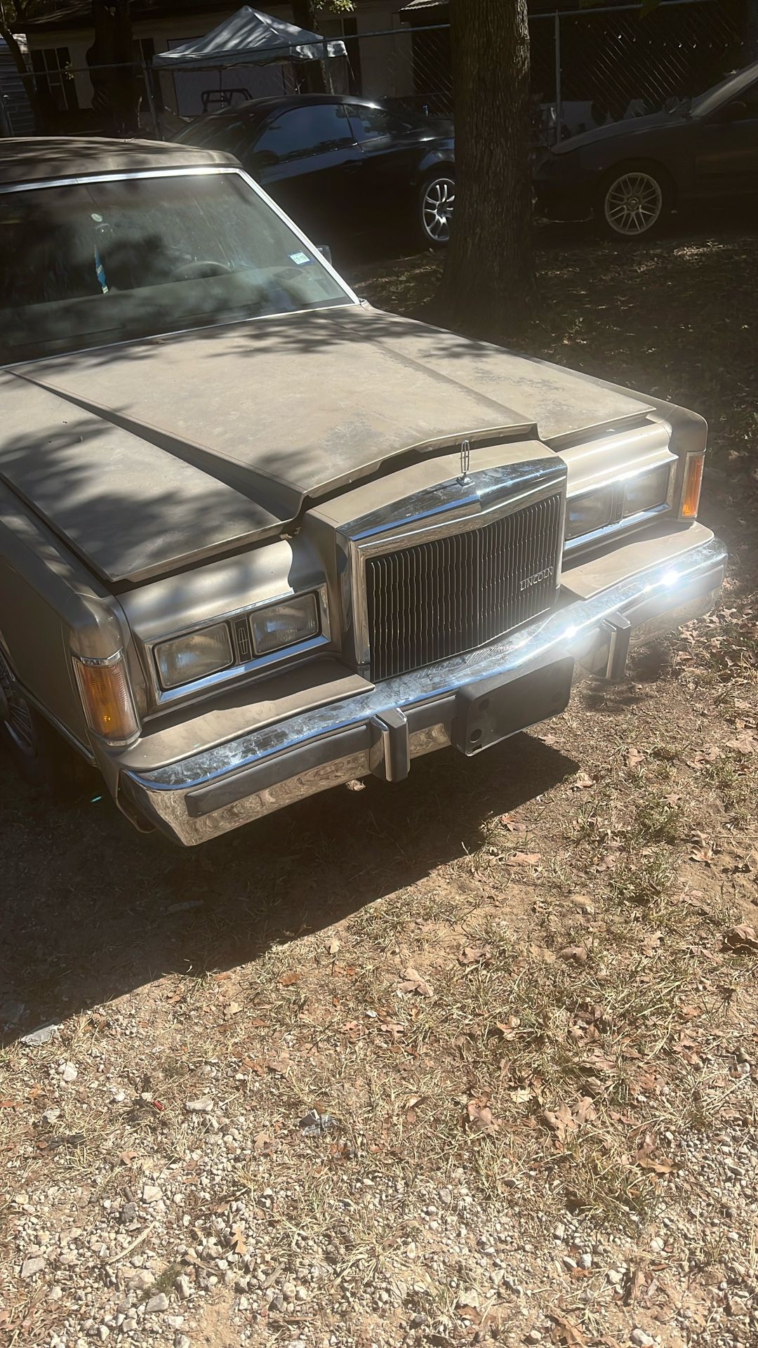 1988 Lincoln, town car parts or hole