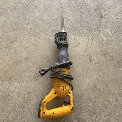 Dewalt Sawzall (used But Great )