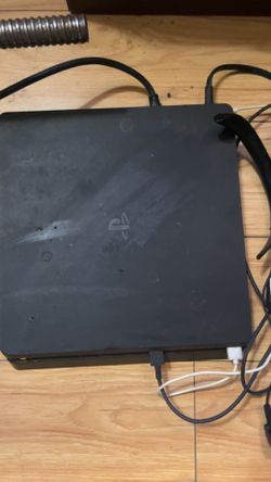 PS4 SLIM