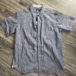 Mens Van Heusen Short Sleeve Size MED 15-15 ½, BRAND NEW NEVER WORN