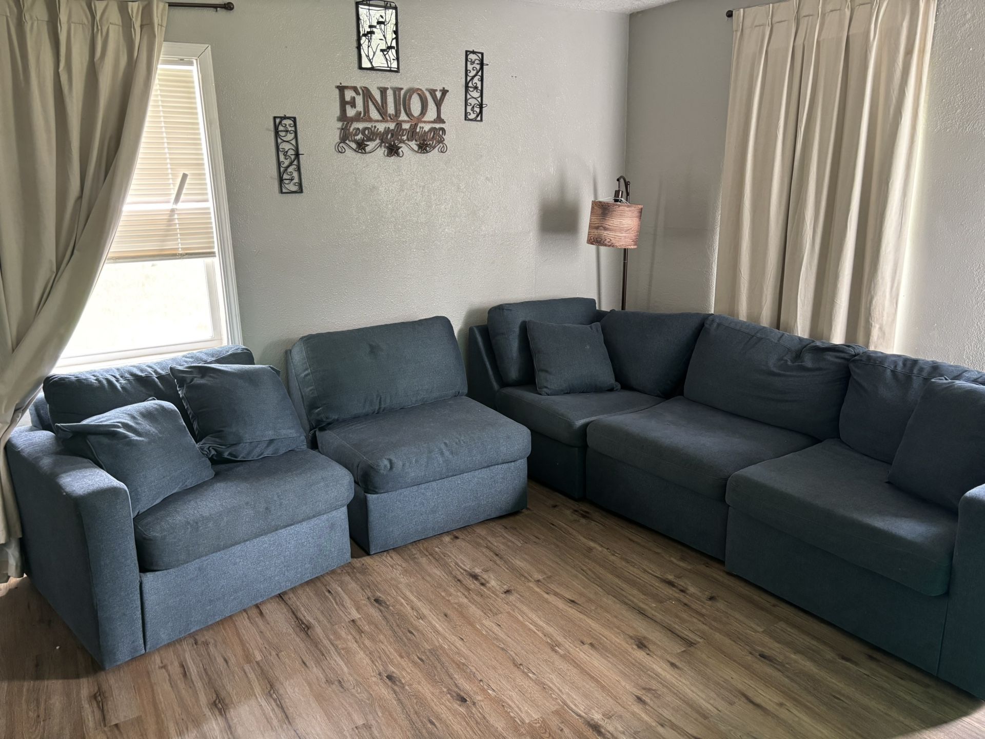 Detachment Sectional (6Piece)