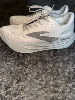 Brooks Glycerin Max like new 9.5