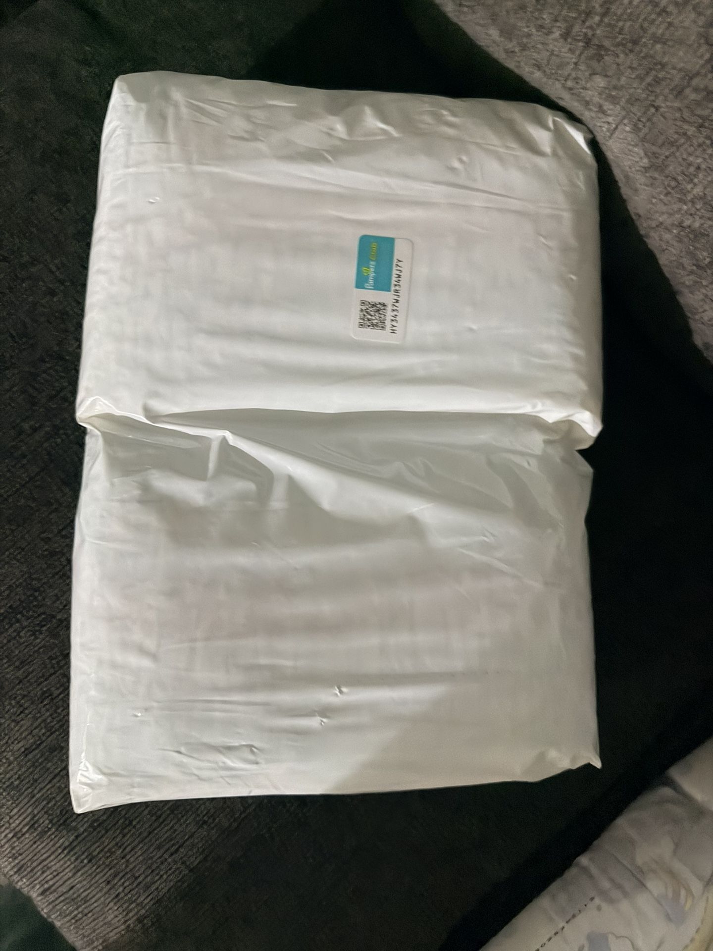 300 Pampers Size 1
