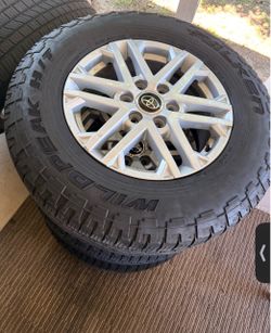 2022–2026 Toyota Tundra OEM Wheels & Tires – Set of 4