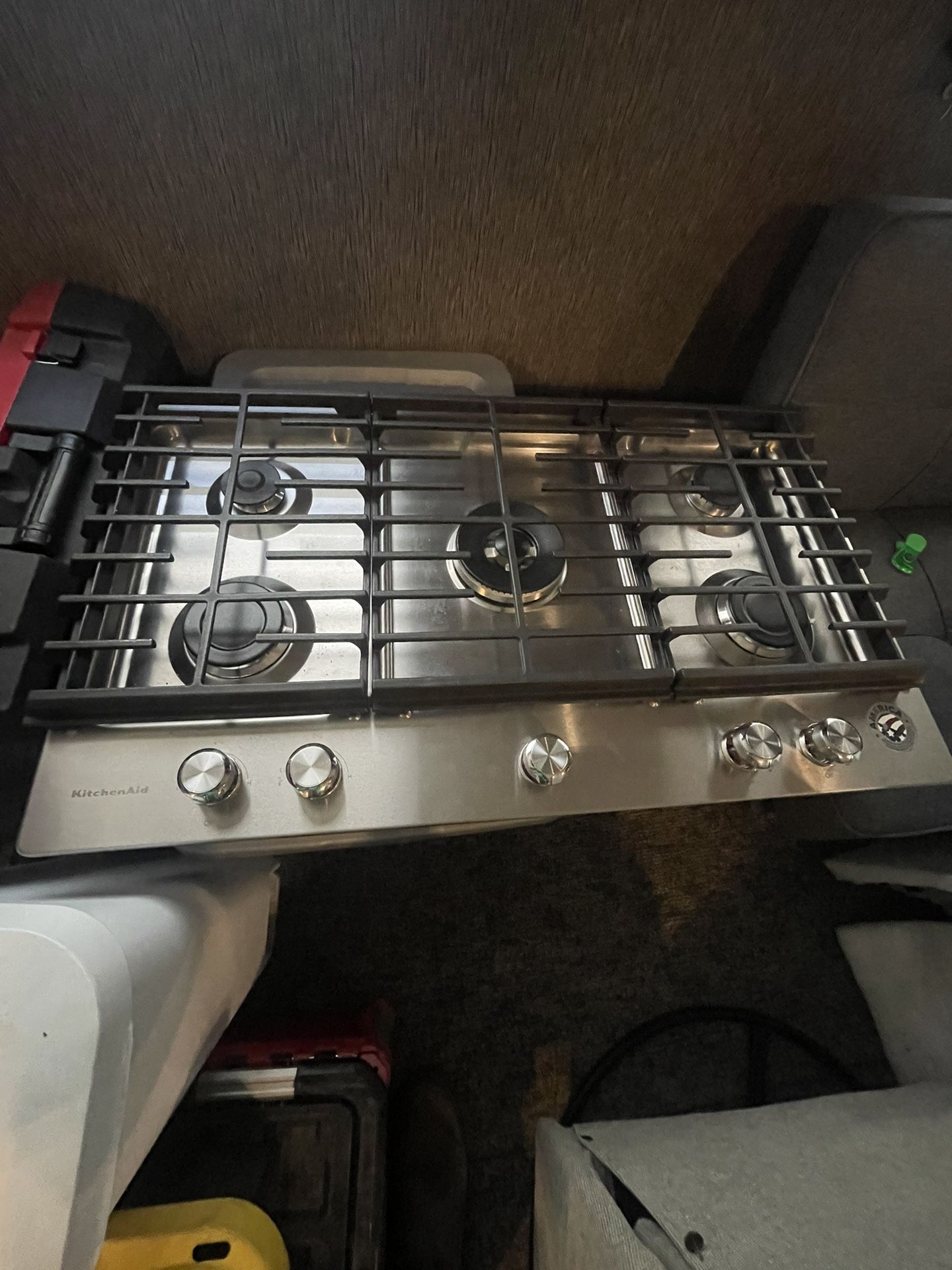 5 Burner Cooktop