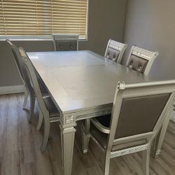 Dinning table - 6 chairs -plus  Extension 