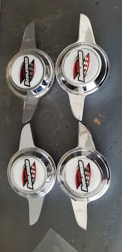 New WIRE WHEELS Dayton style knockoffs (Oxnard)