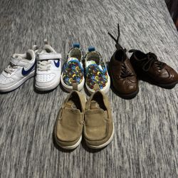Toddler/baby Shoes Size 4