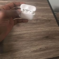 AirPods Pro (2nd Gen)