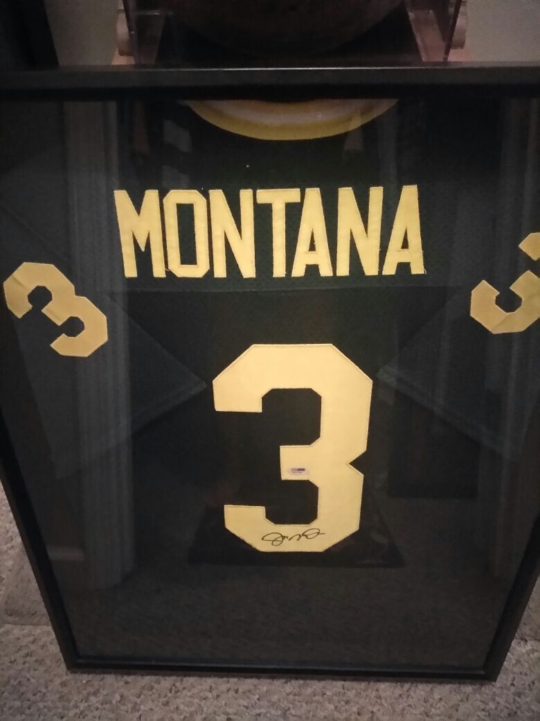 Authentic signed Joe Montana notre dame fighting Irish Jersey"""""" awesome collectors peice""""""