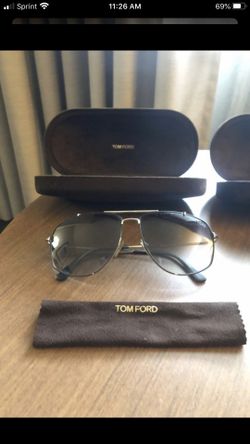 Tom Ford (Aviator Sunglasses)