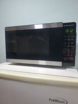 Hamilton Beach Microwave