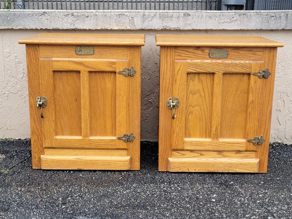 White Clad by Simmons Hardware Co. Ice Chest End Tables