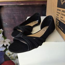 Womens Shoes